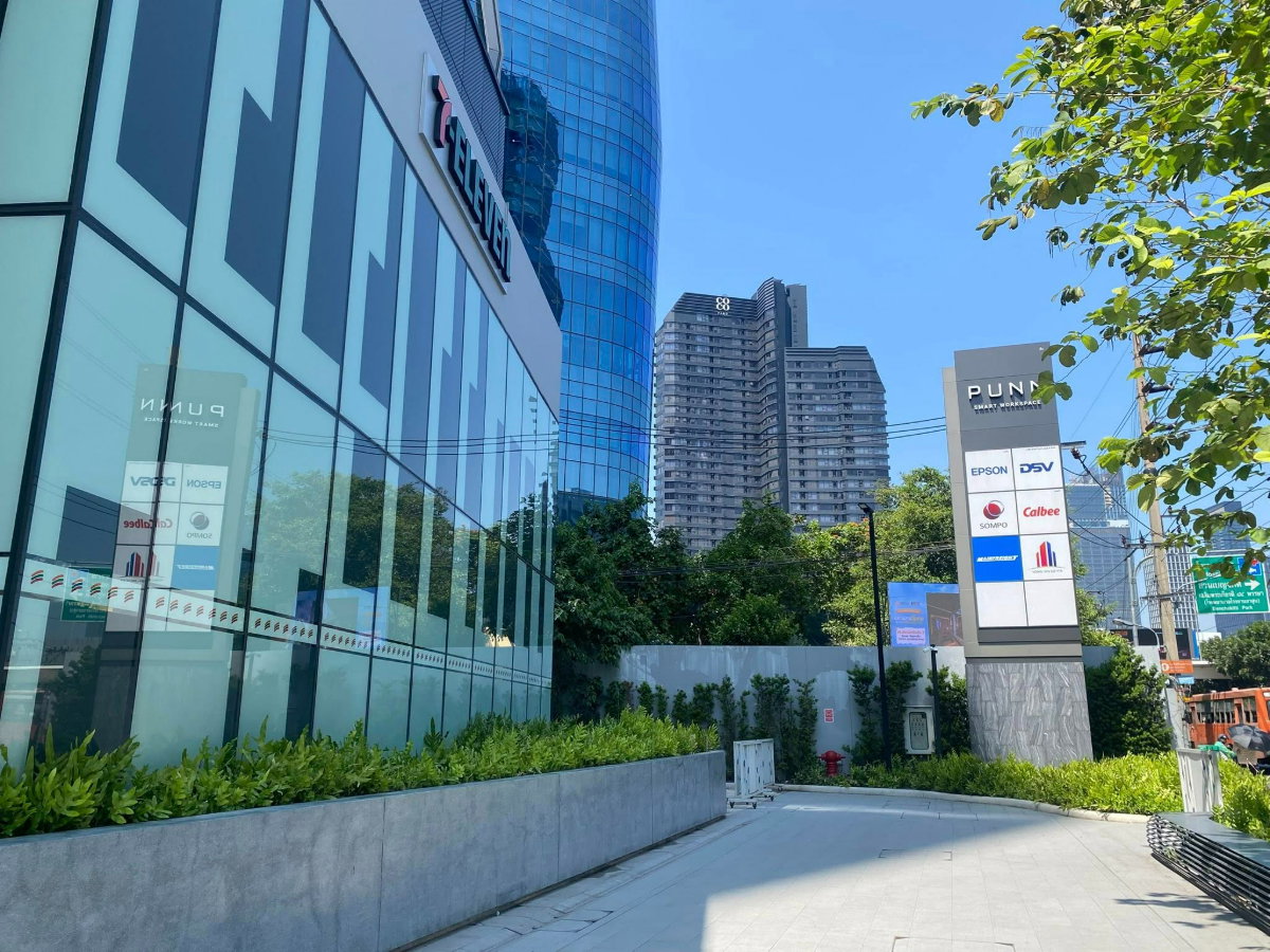 รูป OK Space Punn ออฟฟิศแต่งครบย่านพระราม 4 ใกล้ MRT คลองเตย วิวโค้งน้ำบางกระเจ้า ชั้น 28 เนื้อที่ 42 ตร.ม. ค่าเช่า 50,400 บาท*/ตรม./เดือน - รูปที่ 2/14