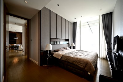 Condos for rent : Renting Magnolias ratchadamri 2bed nice decor 