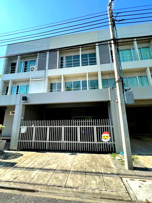 ทาวน์โฮมให้เช่า : 🏡✨ ปล่อยเช่าทาวน์โฮมหรู 3 ชั้นโนเบิลคิวบ์ พัฒนาการ 3 ห้องนอน 3 ห้องน้ำ ทำเลพัฒนาการ ใกล้ทองหล่อเพียง 3 กม.!