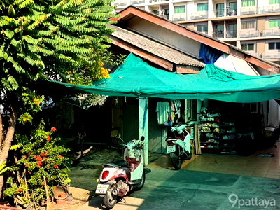 บ้านเดี่ยว หนองปรือ ชลบุรี : บ้านฝั่งทะเล | โซนทัพพระยา ใกล้ Walking Street ✨ ทำเลหายาก ใกล้เมือง ใกล้แหล่งท่องเที่ยว เหมาะซื้อรีโนเวทขายต่อ