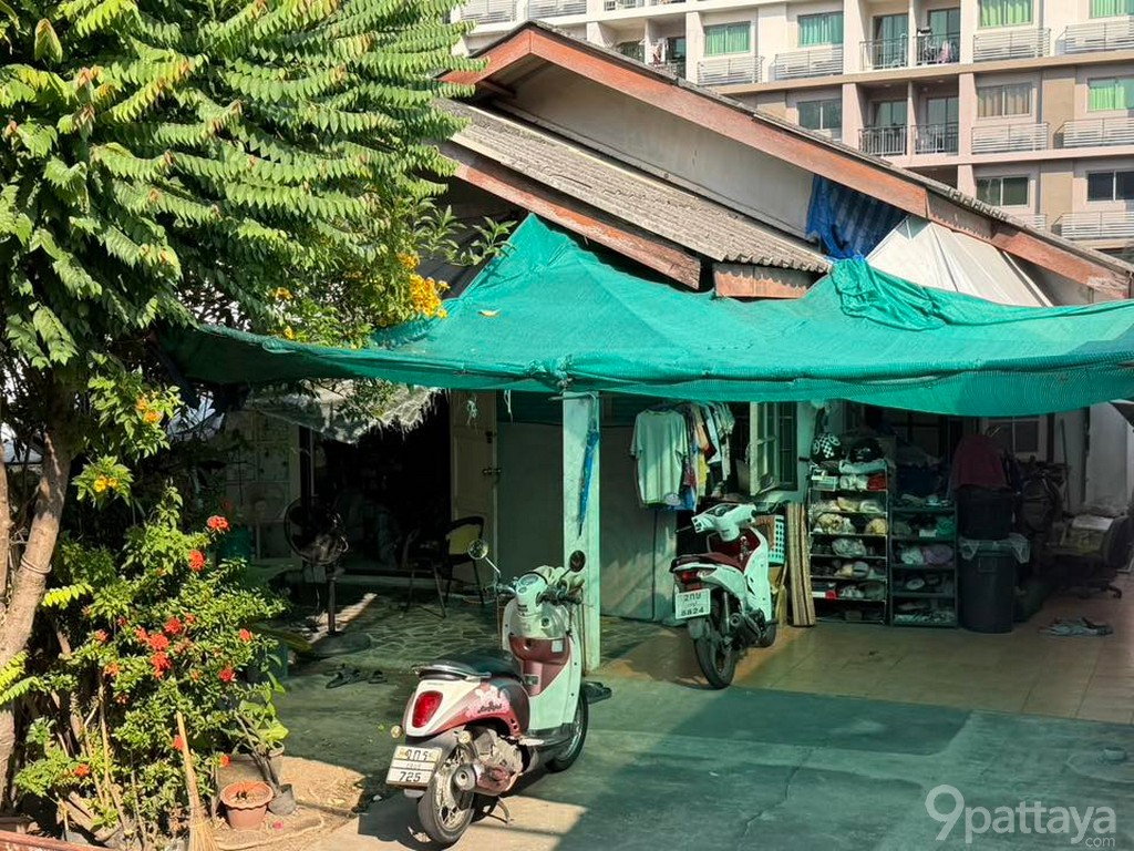 รูป บ้านฝั่งทะเล | โซนทัพพระยา ใกล้ Walking Street ✨ ทำเลหายาก ใกล้เมือง ใกล้แหล่งท่องเที่ยว เหมาะซื้อรีโนเวทขายต่อ - รูปที่ 1/6