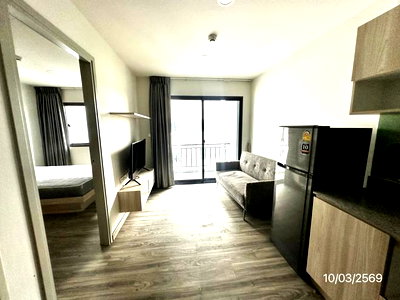 Condos for sale : CONDO 124 Sq.m. Si Racha Chonburi for 1.4M