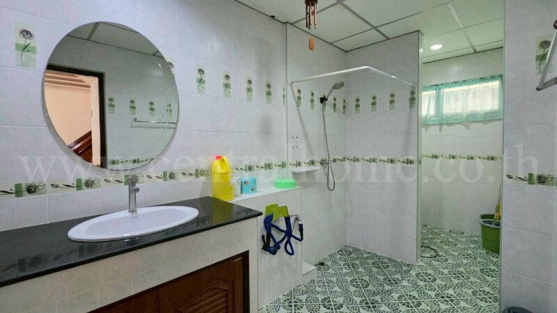 รูป บ้านเดี่ยว 70 ตารางวา หมู่บ้านเสนานิเวศน์ โครงการ 2 บ้านสวย สภาพดีมาก พร้อมอยู่ - รูปที่ 28/34