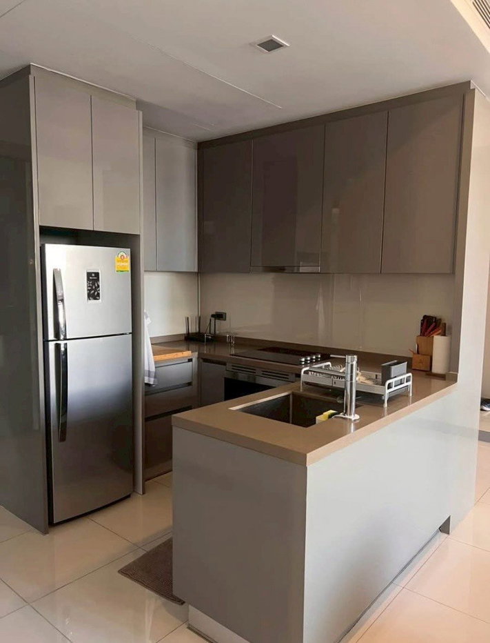 รูป Luxury Condo for Rent Chong Nonsi | Pet-Friendly Luxury | Near BTS Chong Nonsi | 85,000 THB/Month | คอนโดหรูให้เช่า ช่องนนทรี เลี้ยงสัตว์ได้ หรูหรา ใกล้ BTS ช่องนนทรี 85,000 บาท/เดือน – LTH14796 - รูปที่ 1/6