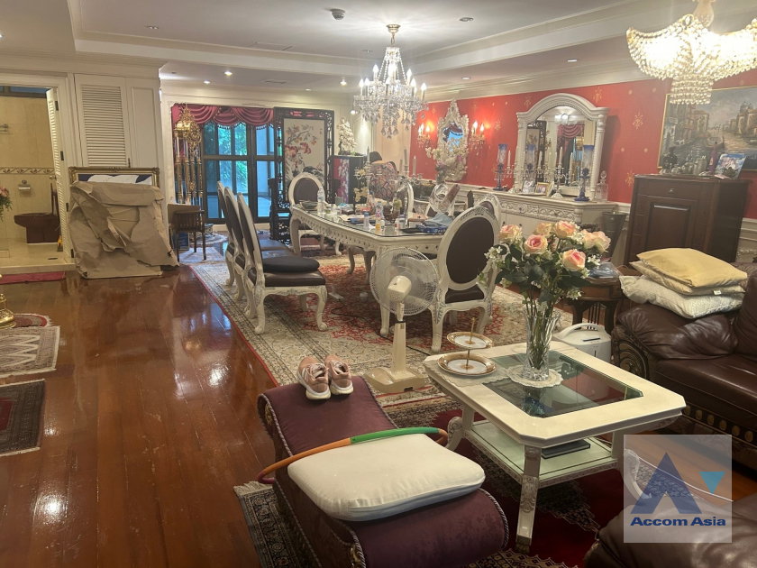 รูป 🔼🔽 AccomA 📩 Duplex Condo 3 BR Condominium @Supalai Place (AA42308) - รูปที่ 1/10