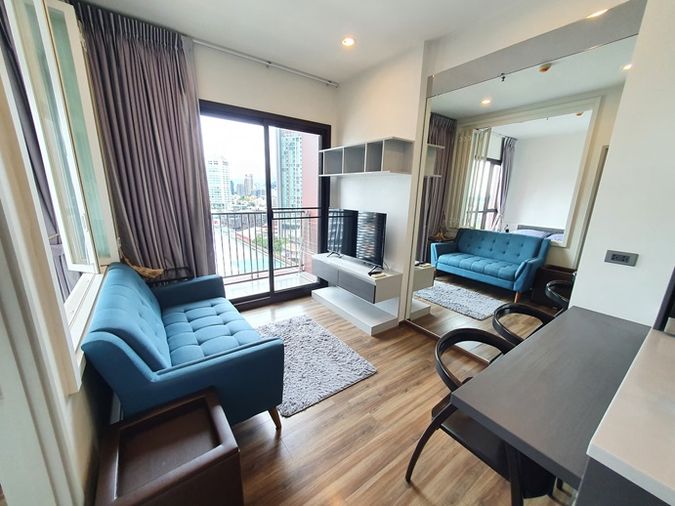 🔥เจ้าของใจดีให้เช่าถูก🔥 ห้องสวย ตกแต่งใหม่ มีเครื่องซักผ้า Wyne by Sansiri