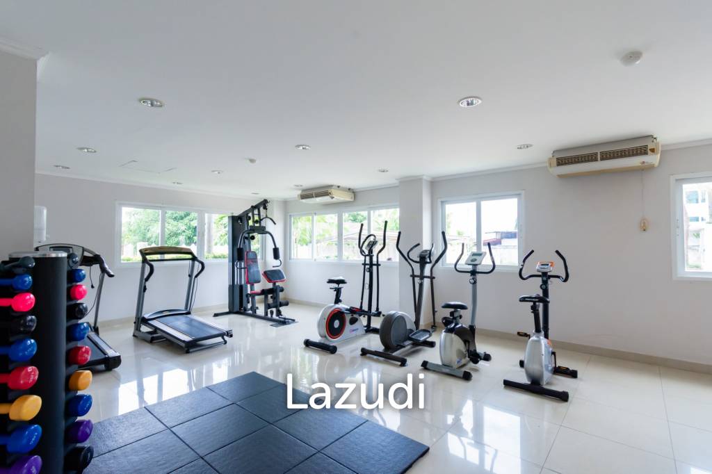 picture THE BEACH PALACE :  3 Bed Beachfront condo - 18/26