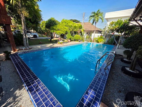 Rent | Resort-Style Houses (2 Buildings) – Huai Yai, Pattaya ✨ 3 Bedrooms / 3 Bathrooms • Two separate houses within one fenced land plot