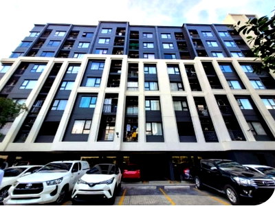 Condos for sale Kluaynamthai Hospital  : FOR SALE Aspire Sukhumvit - Onnut 2558000 BAHT.