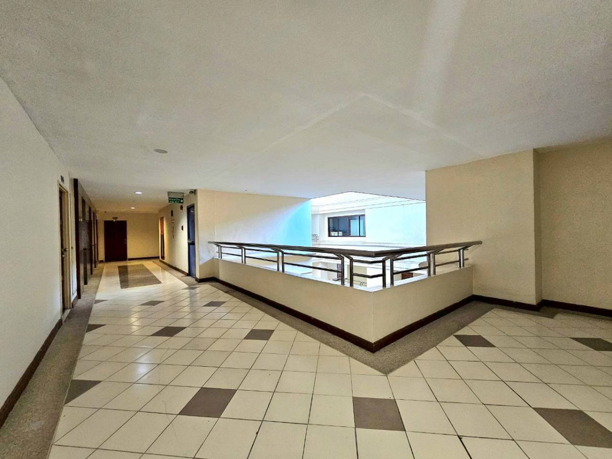 picture Condo for Sale at Ratchada Pavilion, Corner Unit, Near MRT Lat Phrao - 10/17