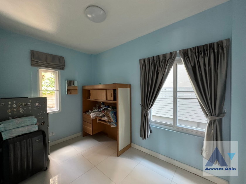 picture 🔼🔽 AccomA 📩 Home Office 5 BR House in Phra Khanong Nuea (AA41850) - 8/18