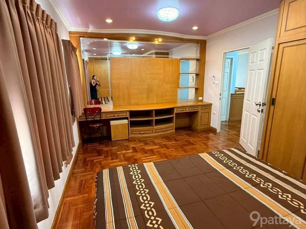 รูป ให้เช่าบ้านเดี่ยว 2 ชั้น | Central Park 3 – พัทยากลาง ✨ ขนาดที่ดิน 72 ตร.วา • 4 ห้องนอน / 3 ห้องน้ำ • เฟอร์นิเจอร์ครบ พร้อมเข้าอยู่ •  - รูปที่ 5/18