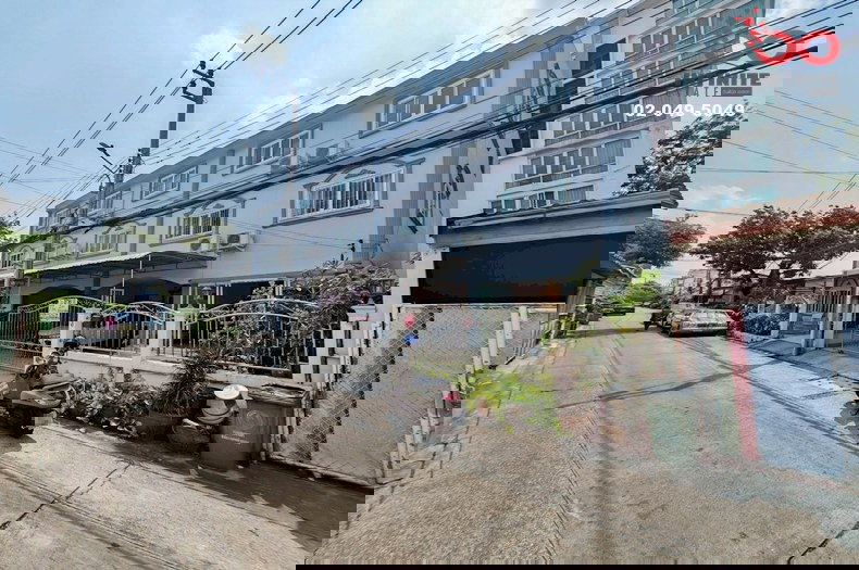 รูป ขายบ้าน 3 ชั้น 77 ตร.ว. ถนนสุทธิสาร - ลาดพร้าว 48 ซอยศุภฤกษ์ ใกล้ MRT สุทธิสาร - รูปที่ 1/12