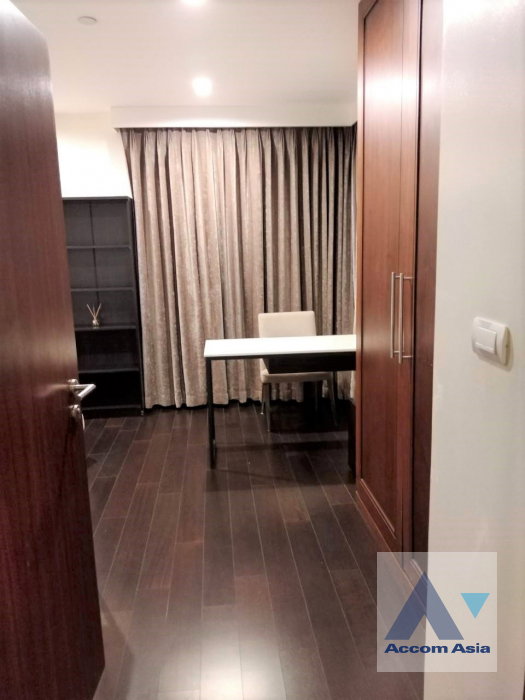 picture 🔼🔽 AccomA 📩 2 BR Condominium @Sathorn Gardens (1517186) - 10/12