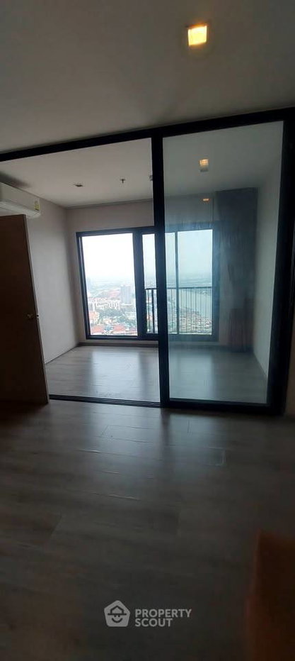 รูป คอนโด 1-ห้องนอน ที่ เดอะโพลิแทน รีฟ ใกล้ MRT สะพานพระนั่งเกล้า (ID 2773757) - รูปที่ 3/9