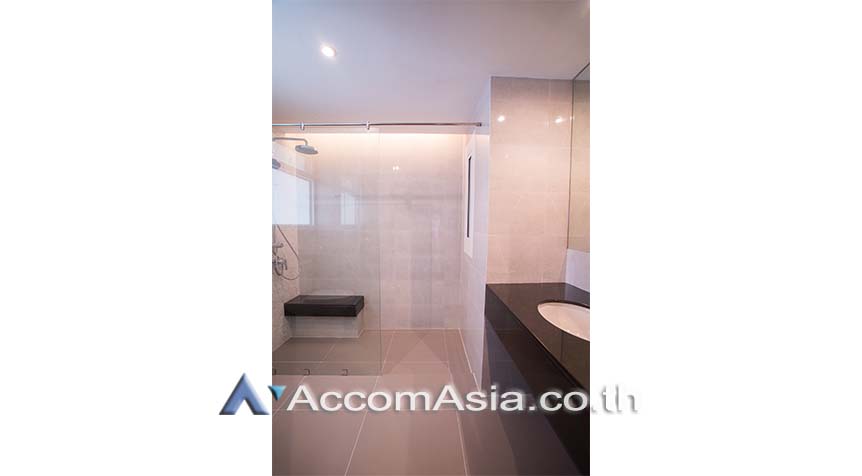 picture 🔼🔽 AccomA 📩 Big Balcony 3 BR Condominium @Newton Tower (AA27277) - 12/12