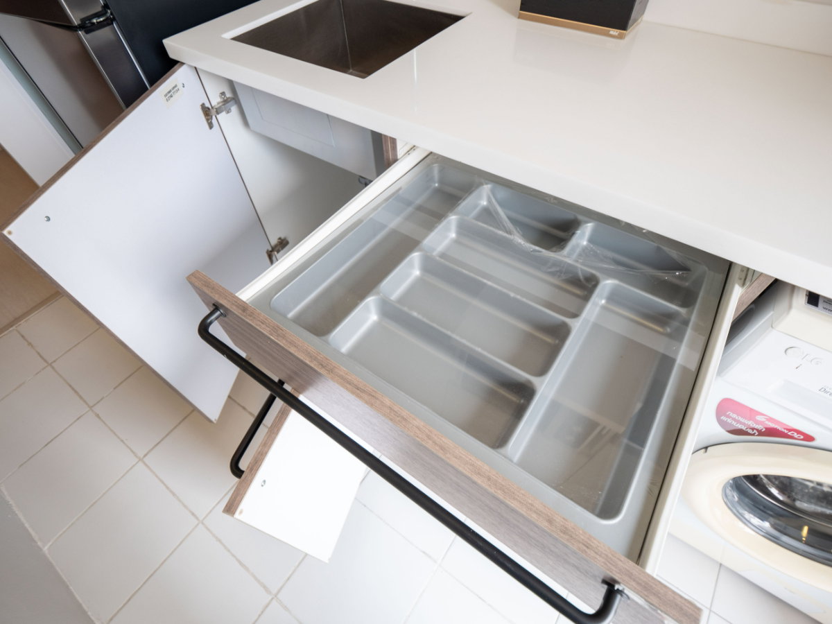 รูป ขายห้องใหม่ไม่เคยอยู่ คอนโด พิกเซล สาทร ชั้น 8 วิวสระ - รูปที่ 36/50