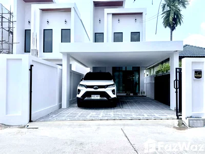 Houses for sale Bang Lamung Chonburi : 3 Bedroom House for sale in Nong Prue, Chon Buri  6151240