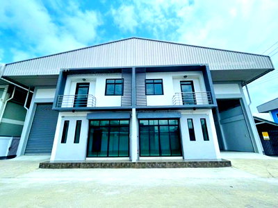 โรงงานให้เช่า : ใกล้ไทวัสดุ บางบอน 800 ม.วัดโพธิ์แจ้ โกดัง โรงงานให้เช่า 860 ตร.ม. พร้อมออฟฟิศ 2 ชั้น 2 นอน 2 น้ำ โกดังกว้าง โปร่งโล่งทำเลเอกชัย บางบอน
