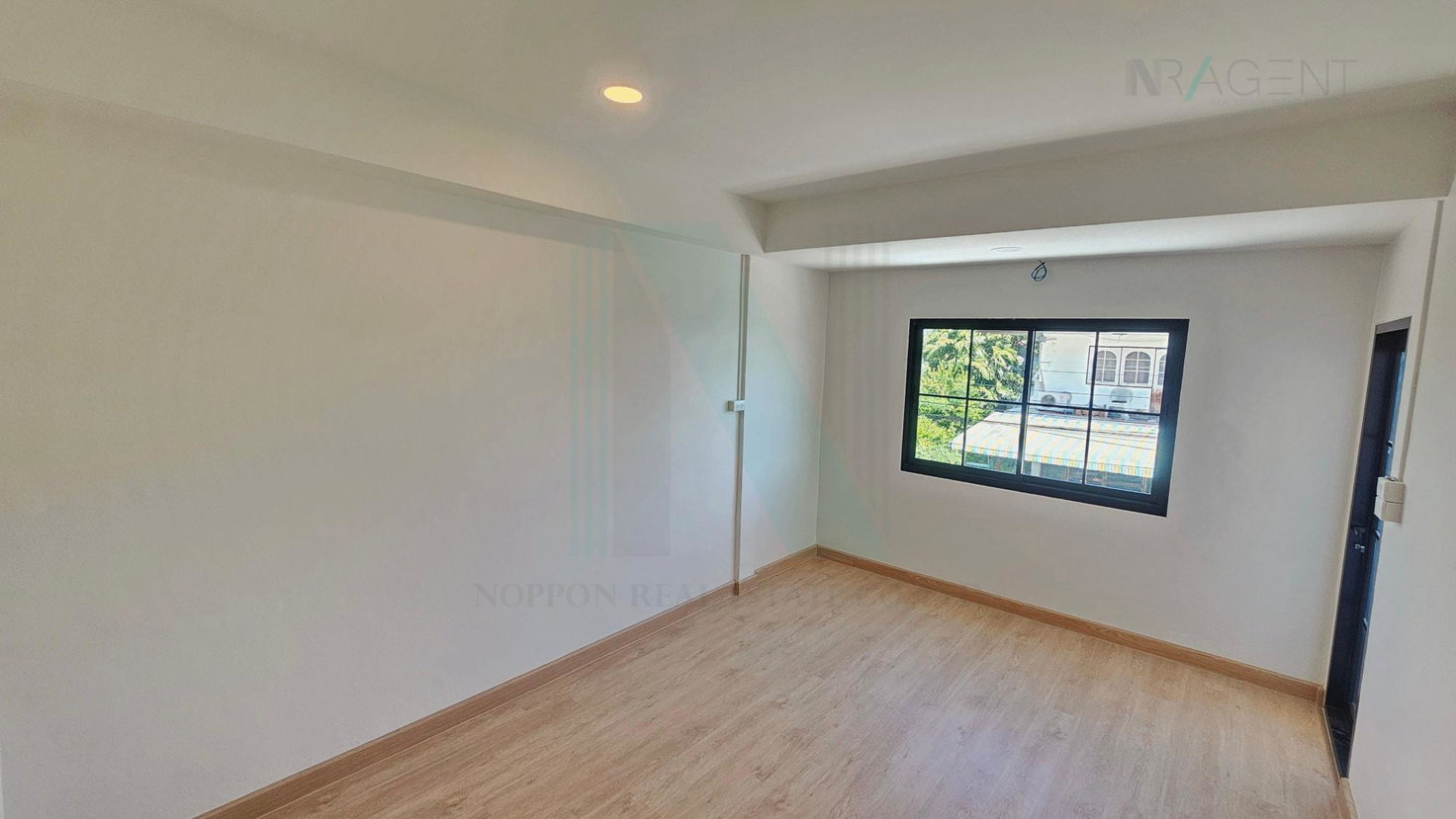 รูป 📌 ขายทาวน์เฮาส์ โครงการ หมู่บ้านถาวรนิเวศน์ 1 2 ชั้น 4 ห้องนอน 3 ห้องน้ำ - รูปที่ 7/8