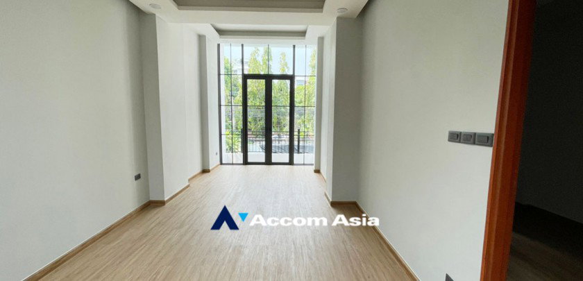 picture 🔼🔽 AccomA 📩  3 BR Townhouse in Khlong Tan Nuea (AA32463) - 20/20