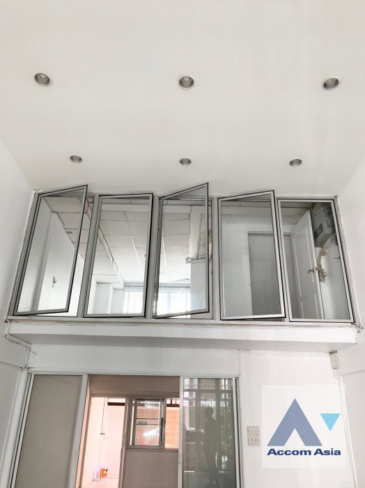 picture 🔼🔽 AccomA 📩 White-tone house with natural charm in Thong Lo (AA34265) - 4/19