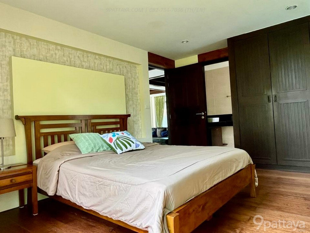 รูป พูลวิลล่าพร้อมอยู่ | The Village Horseshoe Point – อ่างเก็บน้ำมาบประชัน ✨ บ้านรีโนเวทใหม่ทั้งหลัง บรรยากาศสงบ รับสัตว์เลี้ยงได้ ใกล้โรงเรียนนานาชาติ - รูปที่ 14/16