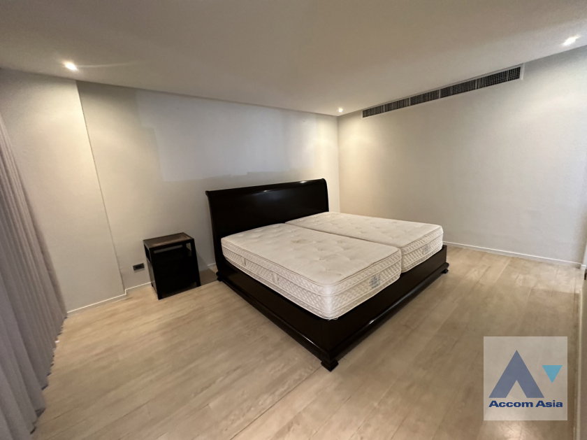 รูป 🔼🔽 AccomA 📩 Elegant Condominium in Prime Sathorn with Dual Entrances (20798) - รูปที่ 7/17