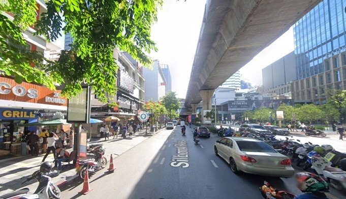 picture Retail space for rent in Silom, close to BTS & MRT ** NO CO-AGENT ** - 7/7