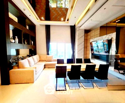 Condos for rent BTS Ekkamai : 4-BR Condo at 59 Heritage Sukhumvit 59 near BTS Thong Lor (ID 2773479)
