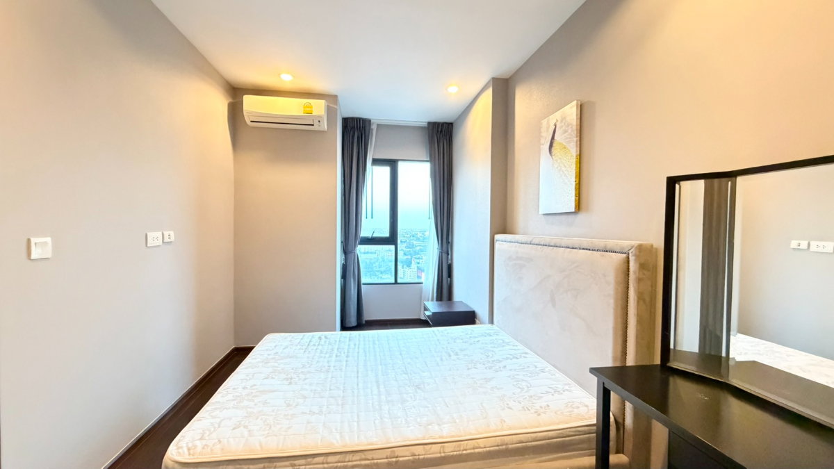 รูป *** ให้เช่าคอนโด : ซี เอกมัย 1 ห้องนอน ชั้นสูง เฟอร์ครบ  ตู้เสื้อผ้า2 ใบ 16,000 บาทเท่านั้น🔥🔥🔥(C Ekkamai) *** - รูปที่ 9/15