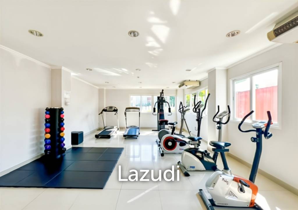 รูป คอนโด 2 ห้องนอน 153 ตรม พร้อมวิวทะเล ที่ The Beach Palace - รูปที่ 10/14