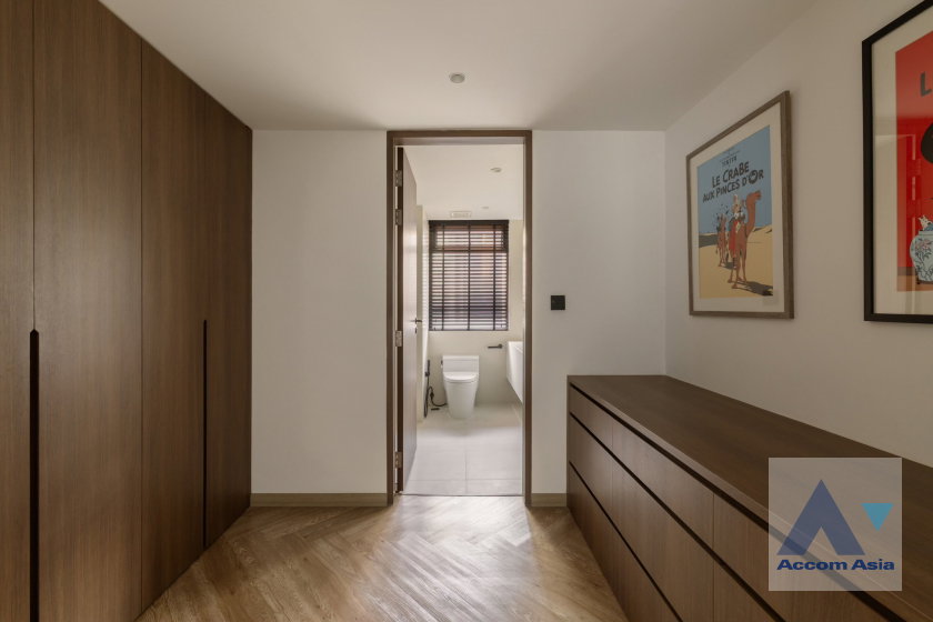 picture 🔼🔽 AccomA 📩 Newly renovated 2 BR Condominium @Newton Tower (AA45767) - 13/13