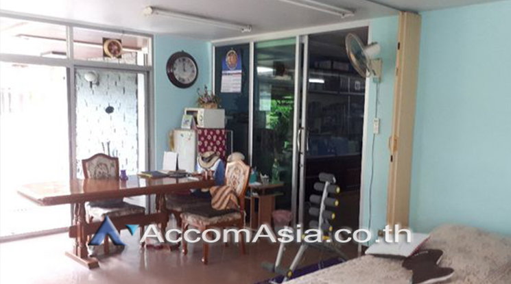 picture 🔼🔽 AccomA 📩 6 BR House in Phra Khanong (AA25123) - 2/4