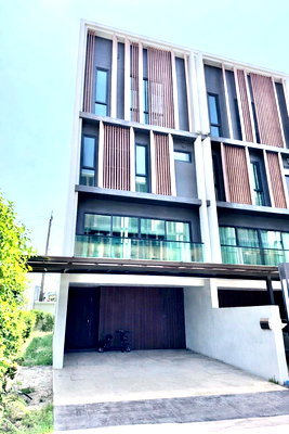 ทาวน์โฮมให้เช่า : ให้เช่าออเธน ลาดพร้าว-นาคนิวาส (AUTHEN Ladprao-Nakniwat) นาคนิวาส 48 แขวงลาดพร้าว เขตลาดพร้าว