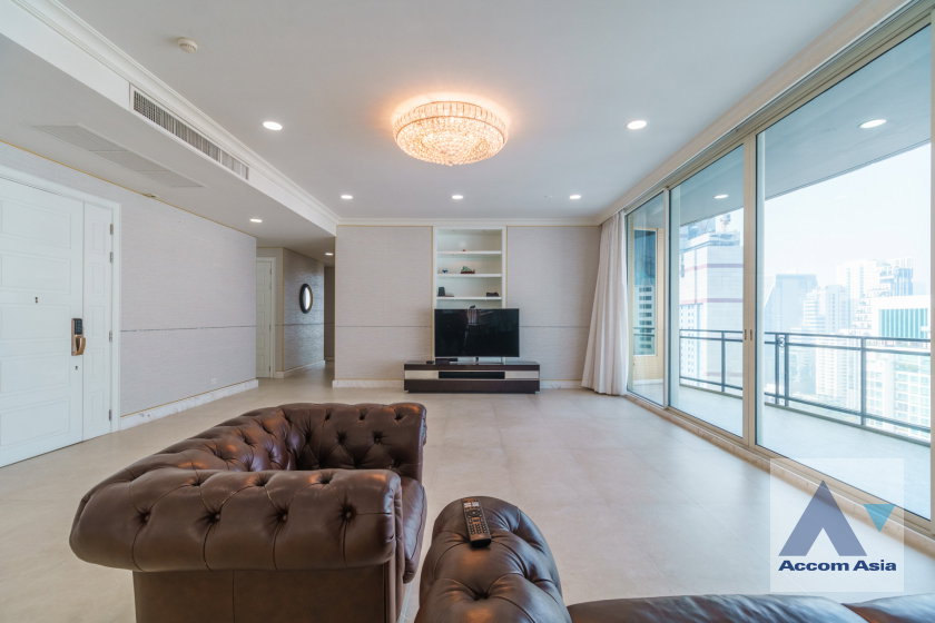 รูป 🔼🔽 AccomA 📩 Luxury Spacious Condo for Sale – Bright City View | Prime Location @Royce Private Residences - รูปที่ 4/20