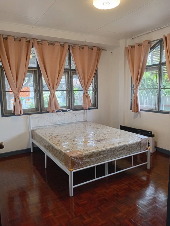 รูป ให้เช่าบ้านเดี่ยวชั้นเดียว ทำเลดีมาก เส้นแจ้งวัฒนะ - รูปที่ 4/14