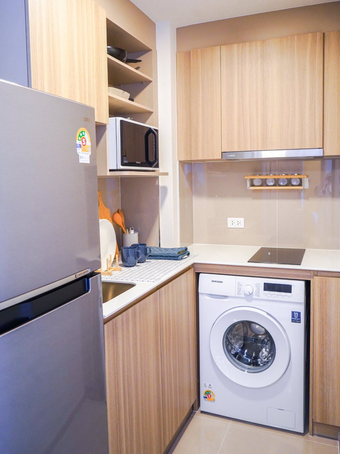 รูป ฮอตดีล เดอะ เบส ไรส์ โครงการใหม่ใกล้เซนทรัลเพียง 300 เมตร! - รูปที่ 3/7