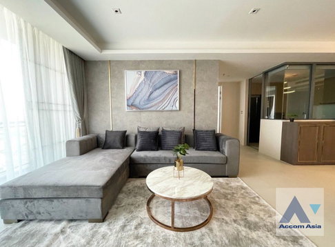 🔼🔽 AccomA 📩  3 BR Condominium @ (AA35318)