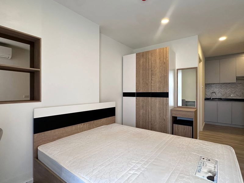 รูป ให้เช่า The Centro Condo Bangsaen (เดอะ เซนโทร คอนโด บางแสน)  ตึก B ชั้น 3 ห้องข้างลิฟต์ - รูปที่ 4/8