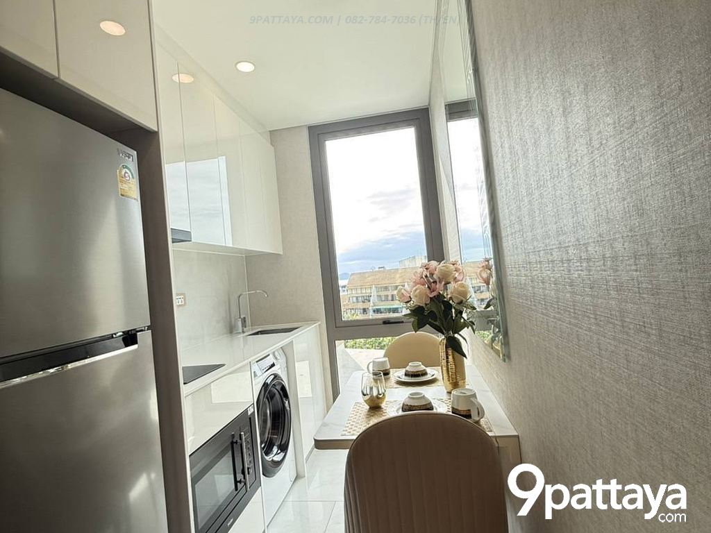 picture Contact US Secret deal – urgent sale.  - 1/2