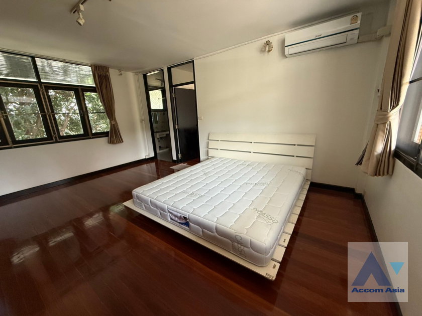 picture 🔼🔽 AccomA 📩  2 BR House in Chong Nonsi (13002011) - 10/20