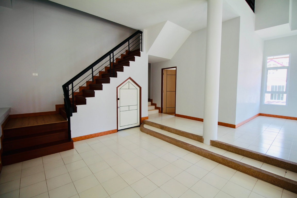 รูป ขายบ้านเดี่ยว 2 ชั้น 64 ตร.วา 4 ห้องนอน รีโนเวทใหม่ทั้งหลัง โครงการไพน์เนอรี่พาร์คบีช ติดหาดสวนสน ระยอง - รูปที่ 13/29