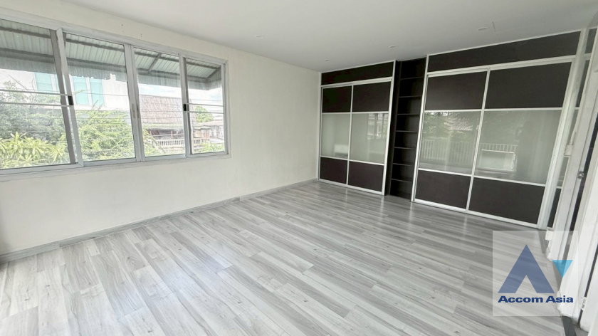 รูป 🔼🔽 AccomA 📩 Home Office 8 BR House in Bang Chak (AA45036) - รูปที่ 10/19
