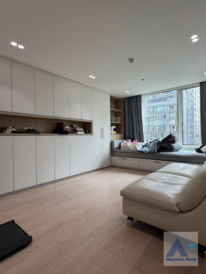 รูป 🔼🔽 AccomA 📩 Pet friendly,Fully Furnished 2 BR Condominium @Royal Saladaeng (AA43394) - รูปที่ 10/20