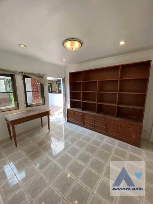 picture 🔼🔽 AccomA 📩 6 BR House @Panya Pattanakarn Village (AA34647) - 9/20