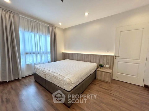 2-BR Condo at Q House Sathorn near BTS Krung Thon Buri (ID 2444706)