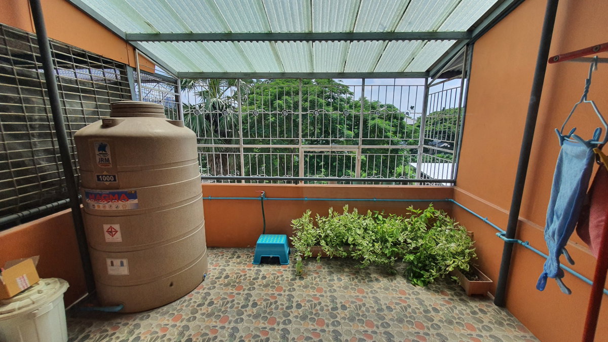 รูป ให้เช่าด่วน++ ตึกแถว 4 ชั้น ใกล้ รร.สตรีวิทยา2 ถ.สุคนธสวัสดิ์ สภาพสวย พร้อมใช้งาน - รูปที่ 9/17