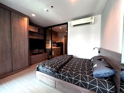 Condos for rent : 🌟 Life Asoke - Rama 9
Size 26 SQ.M Type 1 Bedroom 1 Bathroom On the 24th Floor 
Rental.18,000 THB