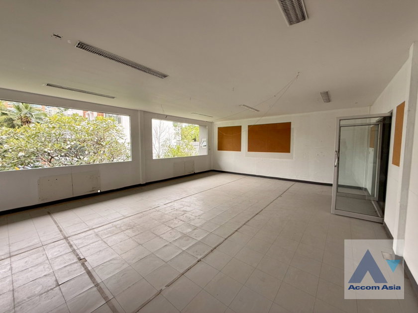 picture 🔼🔽 AccomA 📩 Home Office 0 BR House in Khlong Tan Nuea (AA44853) - 7/18